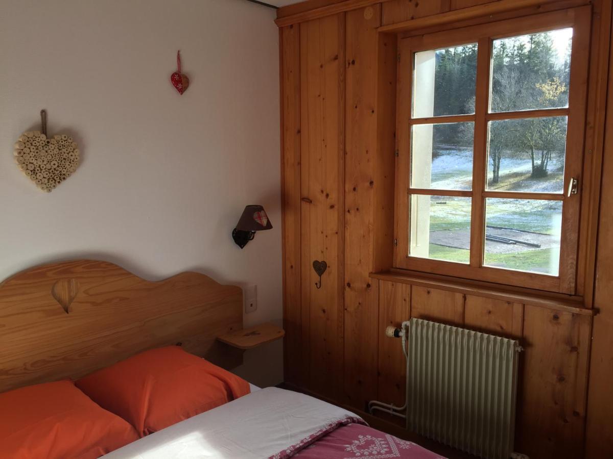 Cottage du Bugnon Lac des Rouges Truites Esterno foto